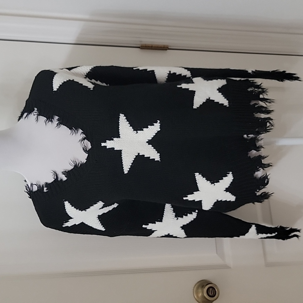 Rue 21 Size M Black with White Stars V Neck Sweater, Fringed Hem and Trim.  GUC